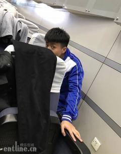 何欢霸屏2018各大卫视献欢笑 首登央视春晚表现吸睛