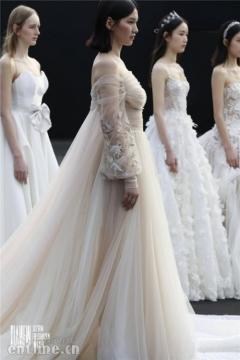 在大雁塔前领略来自地中海的优雅——GALIA LAHAV